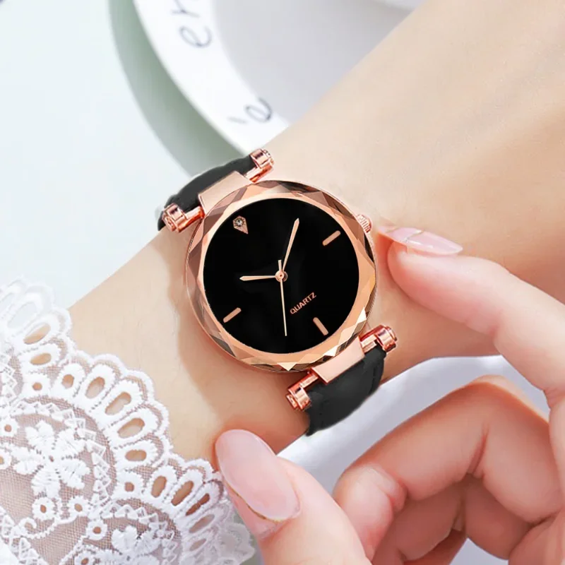 2pcs Luxury Fashion Women Watc - مراجعة Luxury Watch With Leather Strap وسعره