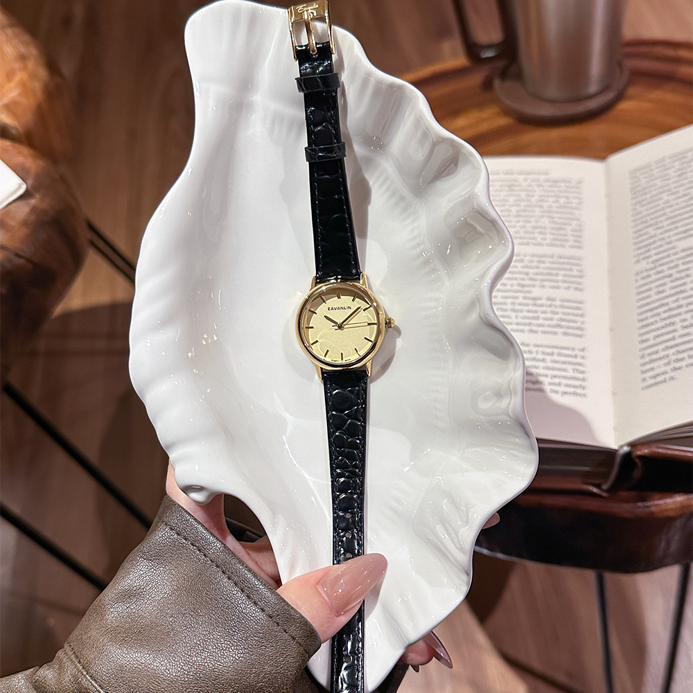 New Luxury Vintage Black And G - مراجعة Luxury Watch Gold And Black وسعره