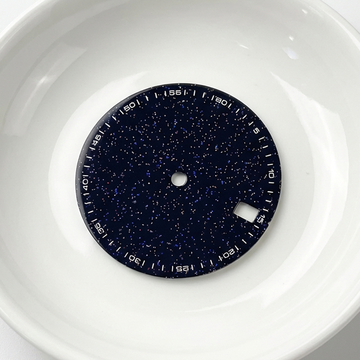 28.5mm Enamel Texture Blue Sta - مراجعة Cloisonne Enamel Dial وسعره