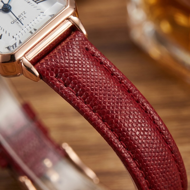 Fashion Rectangle Quartz Watch - مراجعة Luxury Watch With Leather Strap وسعره