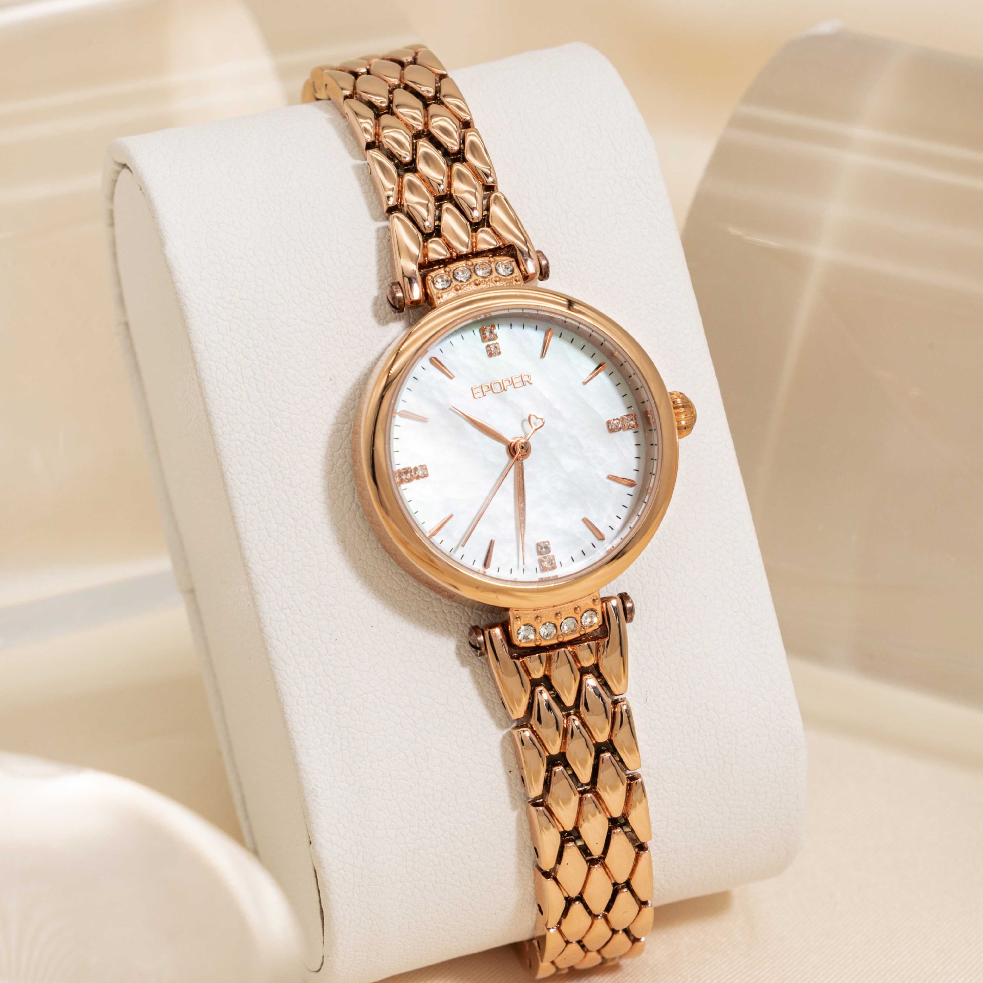New stylish and luxurious watc - مراجعة Luxury Watch Value وسعره