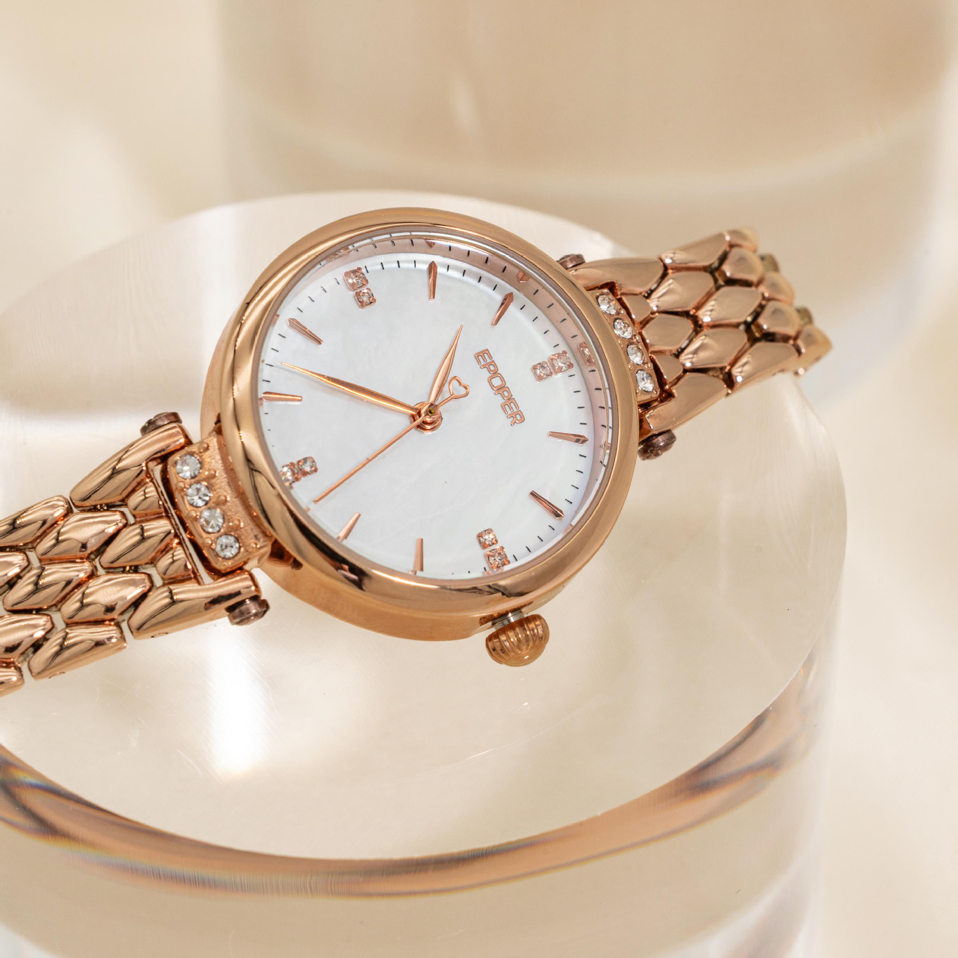 New stylish and luxurious watc - مراجعة Luxury Watch Value وسعره