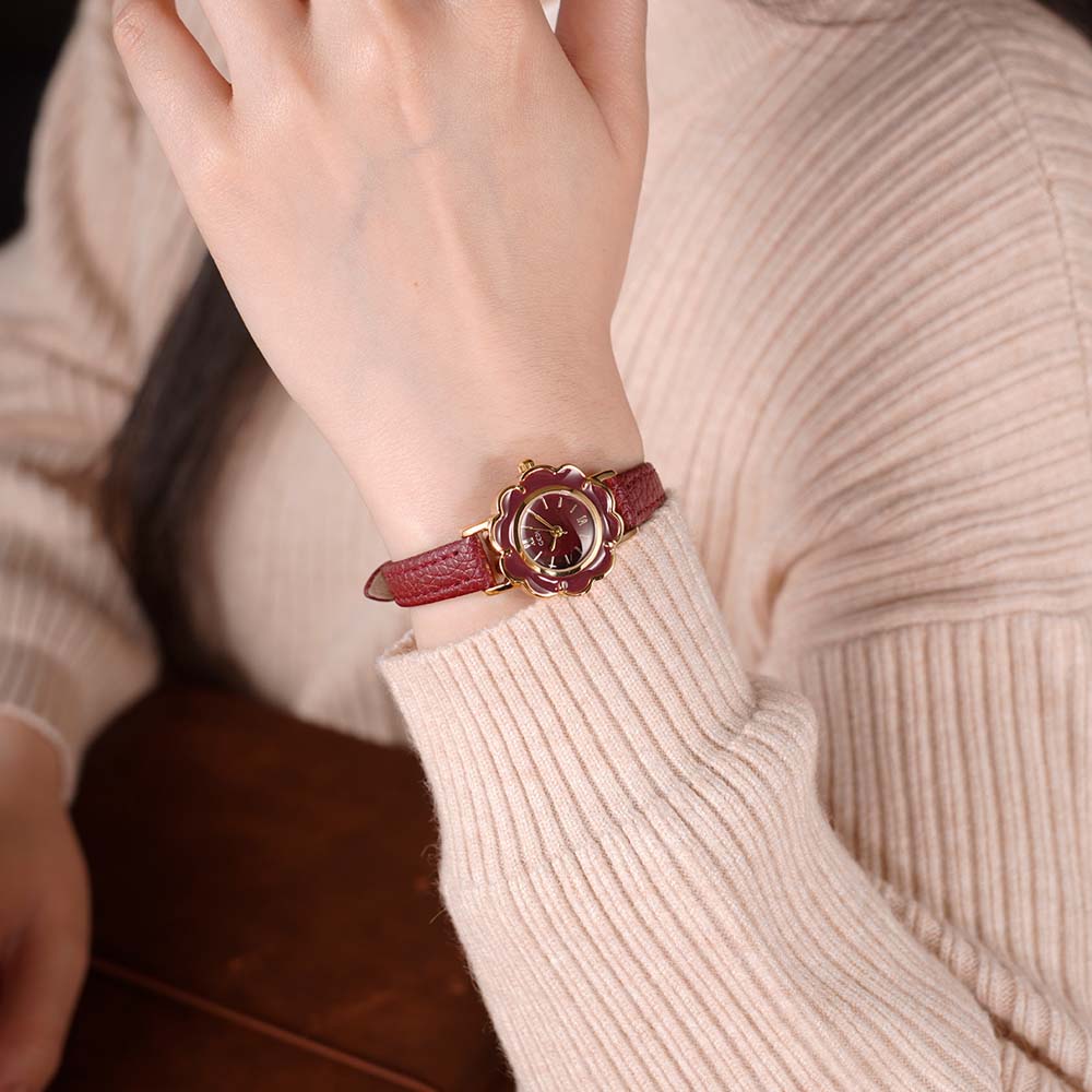 GEDI High-End Retro Floral  Wa - مراجعة Luxury Watch With Leather Strap وسعره