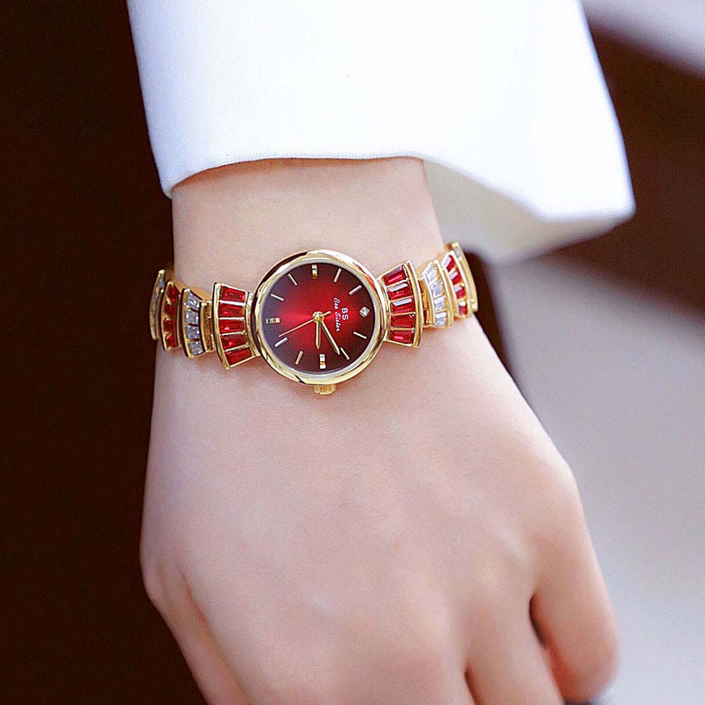 High Quality Women's Watches L - مراجعة Luxury Watch Gold And Black وسعره