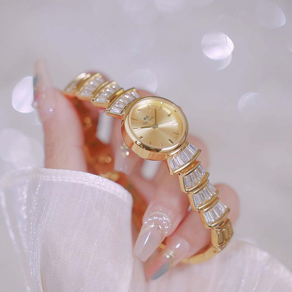 High Quality Women's Watches L - مراجعة Luxury Watch Gold And Black وسعره