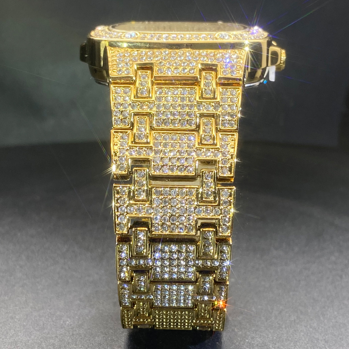 Square Wrist Watch for Men Wom - مراجعة Luxury Watch Square وسعره