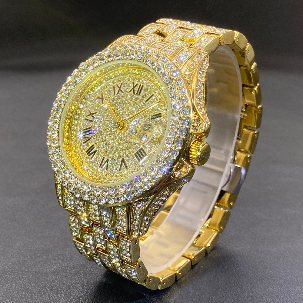 Big Gold Silver Black Wristwat - مراجعة Luxury Watch Gold And Black وسعره